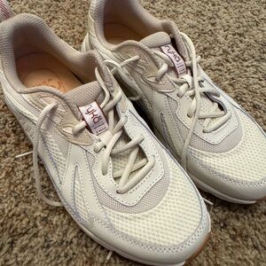 Ryka Women's White and Cream Sneakers